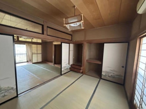 須坂市大字日滝、中古一戸建ての画像です