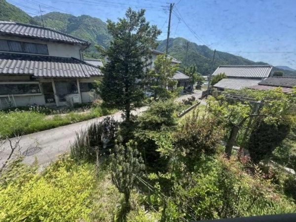 須坂市大字日滝、中古一戸建ての画像です