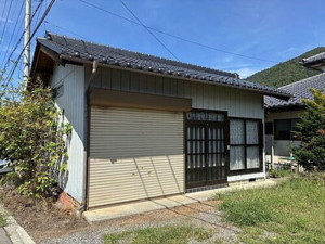 須坂市大字坂田、中古一戸建ての画像です