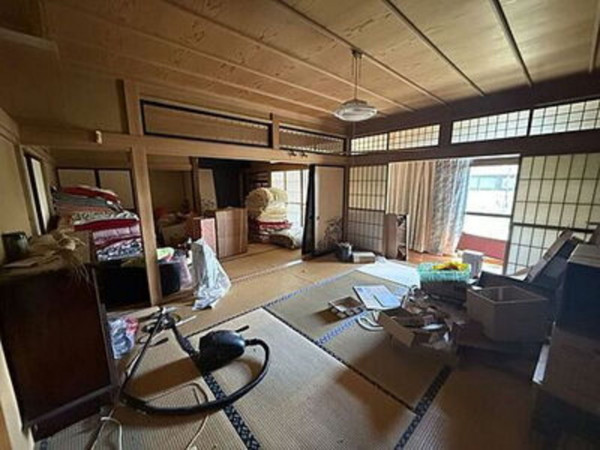 須坂市大字坂田、中古一戸建ての画像です