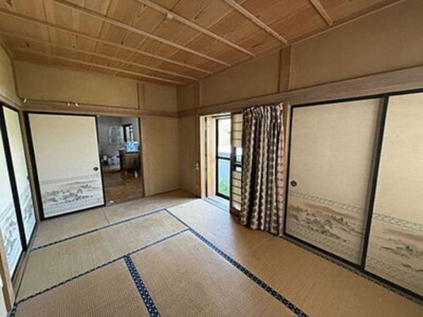 須坂市大字坂田、中古一戸建ての画像です