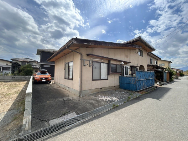 須坂市北相之島、中古一戸建ての間取り画像です