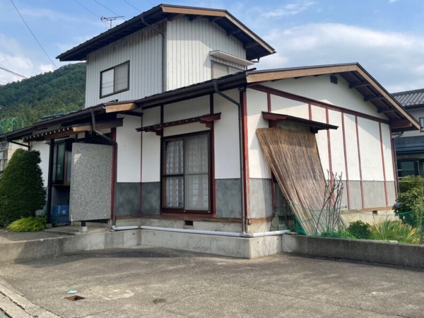 上高井郡高山村大字高井、中古一戸建ての画像です