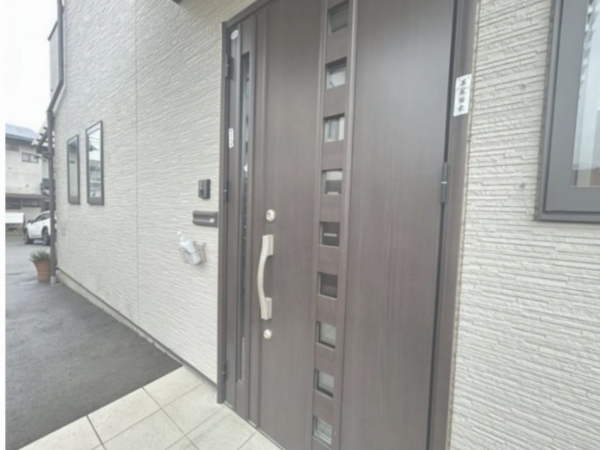 須坂市大字亀倉、中古一戸建ての画像です