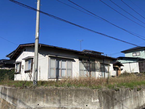 須坂市明徳、中古一戸建ての画像です