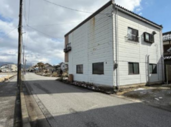 長浜市神照町、中古一戸建ての画像です