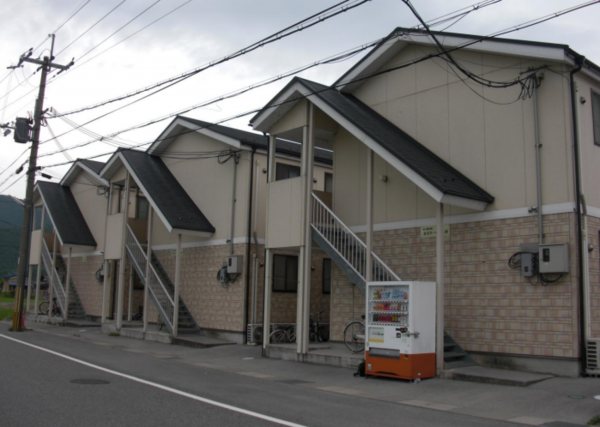 長浜市湖北町、収益物件/アパートの間取り画像です