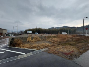 米原市、土地の画像です