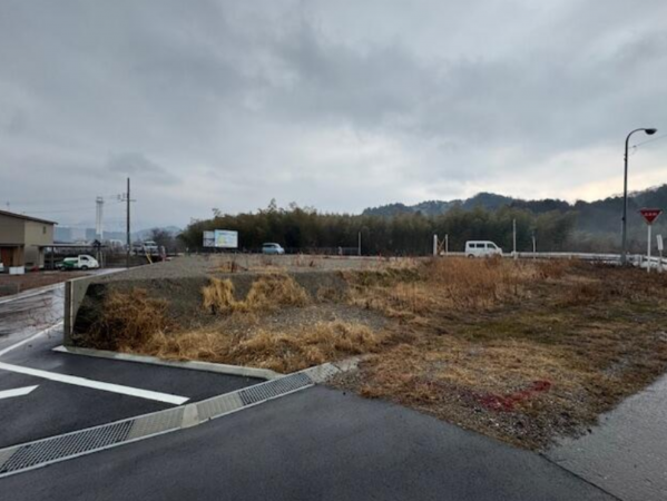 米原市、土地の画像です