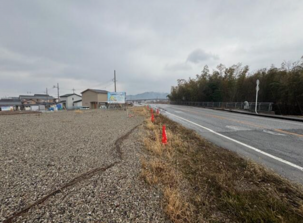 米原市、土地の画像です