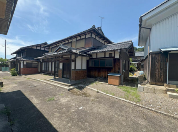長浜市湖北町、中古一戸建ての画像です