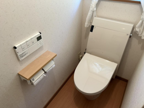 米原市須川、中古一戸建ての画像です