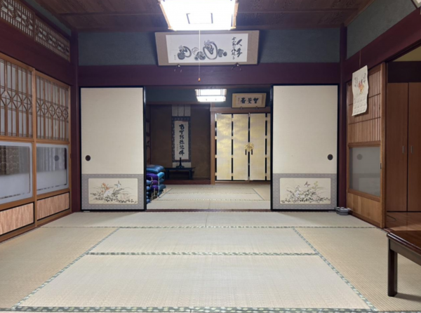米原市須川、中古一戸建ての画像です