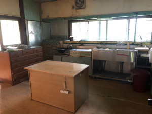 米原市堂谷、中古一戸建てのキッチン画像です