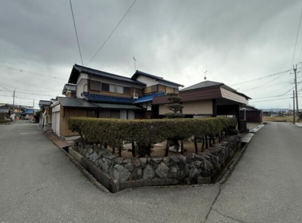 長浜市高月町、中古一戸建ての画像です