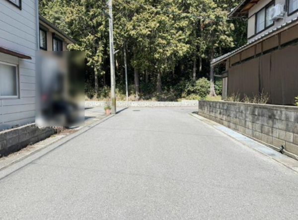 米原市岩脇、土地の画像です