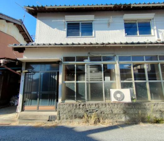 長浜市末広町、中古一戸建ての画像です