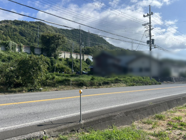 米原市河南、土地の画像です