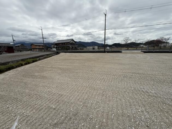 米原市顔戸、土地の画像です