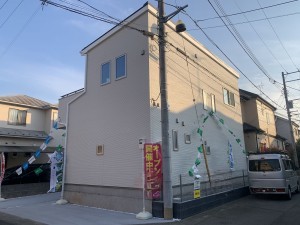 上尾市大字上、新築一戸建ての外観画像です