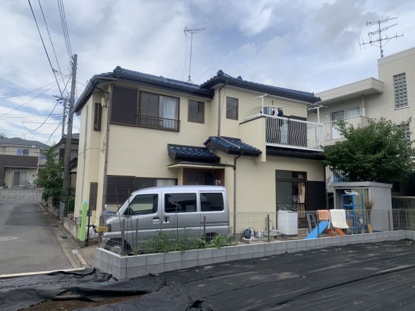 上尾市大字瓦葺、中古一戸建ての画像です