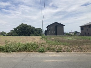 上尾市大字平方、土地の画像です