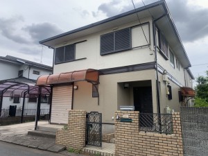 上尾市大字瓦葺、中古一戸建ての画像です