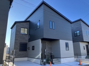 上尾市上平中央、新築一戸建ての外観画像です