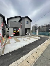 熊本市南区土河原町、新築一戸建ての画像です