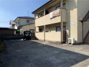 熊本市中央区帯山、収益物件/アパートの画像です