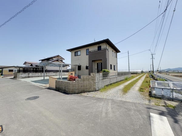 熊本市南区護藤町、中古一戸建ての画像です