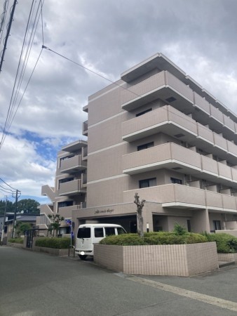 熊本市東区健軍、マンションの画像です