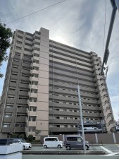 熊本市中央区帯山、マンションの画像です