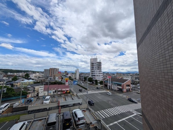 熊本市中央区帯山、マンションの画像です