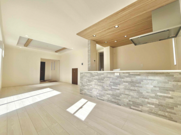 熊本市東区京塚本町、新築一戸建ての居間画像です