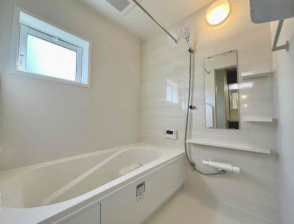 熊本市東区榎町、新築一戸建ての風呂画像です