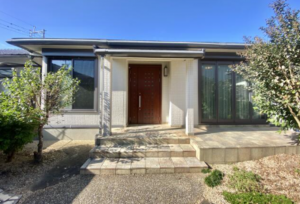 熊本市東区戸島西、中古一戸建ての外観画像です