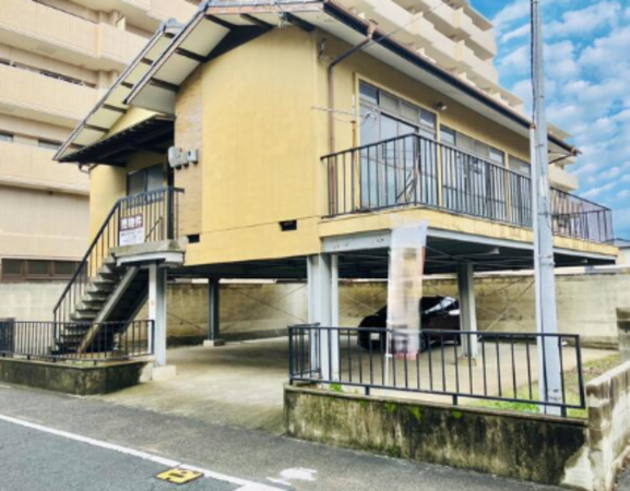 熊本市中央区八王寺町、中古一戸建ての外観画像です