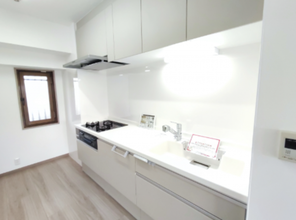 熊本市中央区新大江、マンションのキッチン画像です