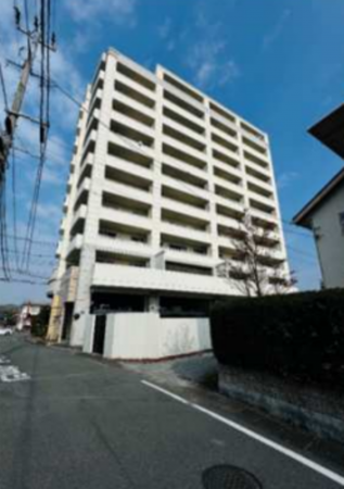 熊本市東区花立、マンションの外観画像です