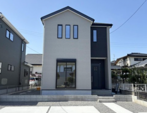 熊本市南区良町、新築一戸建ての外観画像です