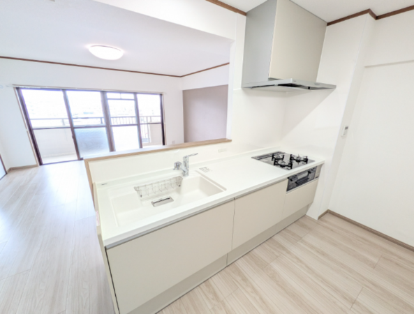 熊本市東区健軍本町、マンションのキッチン画像です