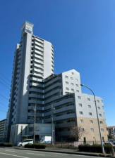 熊本市東区東本町、マンションの外観画像です