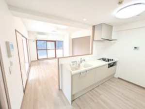 熊本市中央区京町、マンションのキッチン画像です