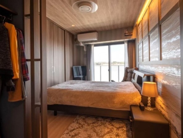 藤沢市鵠沼海岸、マンションの寝室画像です