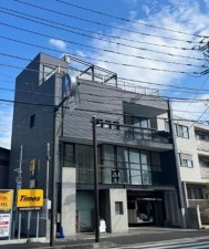 藤沢市片瀬、中古一戸建ての外観画像です