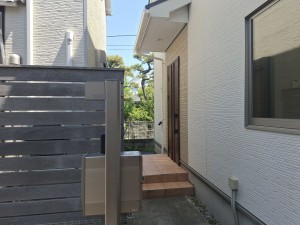 藤沢市鵠沼松が岡、中古一戸建ての画像です