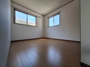 藤沢市鵠沼松が岡、中古一戸建ての画像です