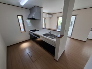 藤沢市鵠沼松が岡、中古一戸建ての画像です