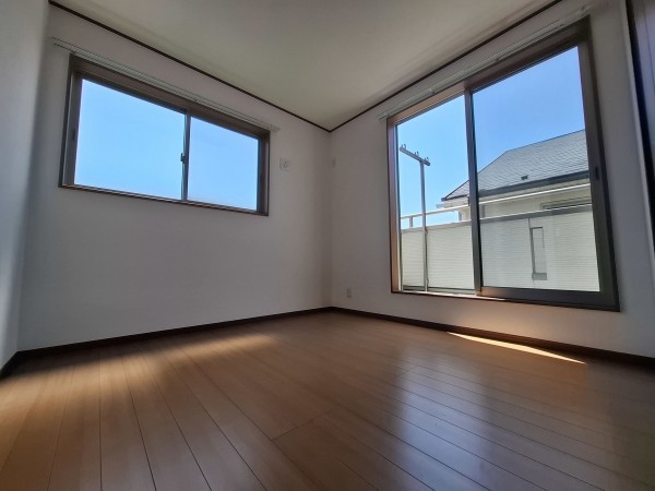 藤沢市鵠沼松が岡、中古一戸建ての画像です
